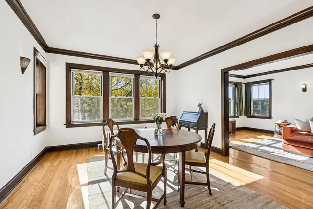 $260,000 | 822 Washington Boulevard, Unit 3, Oak Park, IL 60302