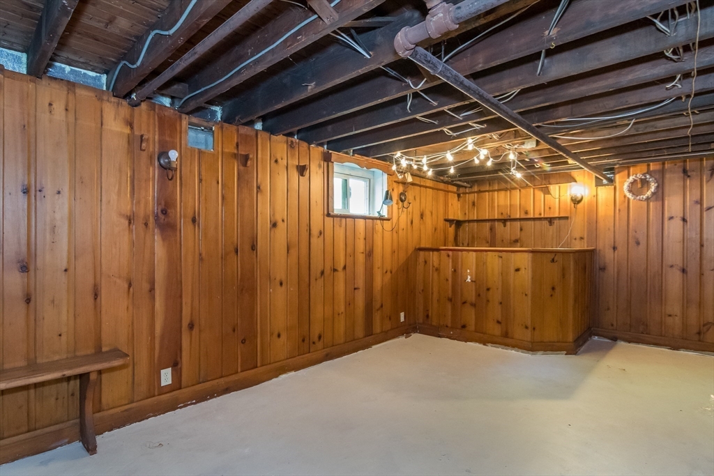 847 Worcester Street Wellesley, MA 02481 - Photo 18 of 21