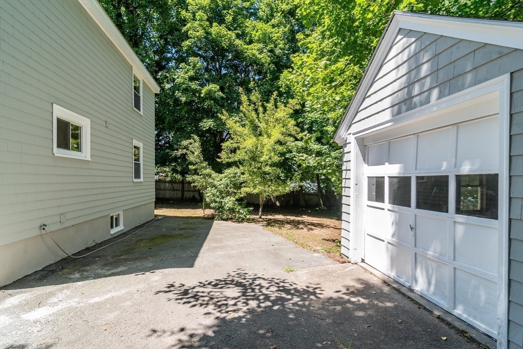 847 Worcester Street Wellesley, MA 02481 - Photo 20 of 21