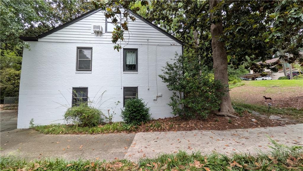 4300 Rickenbacker Way Northeast Atlanta, GA 30342 - Photo 6 of 29