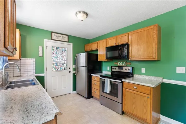 $260,000 | 606 Merriweather Drive, King, NC 27021