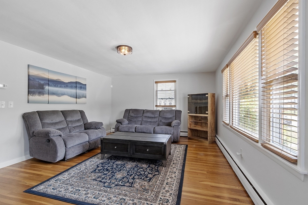 12 Beresford Street Lawrence, MA 01843 - Photo 6 of 36