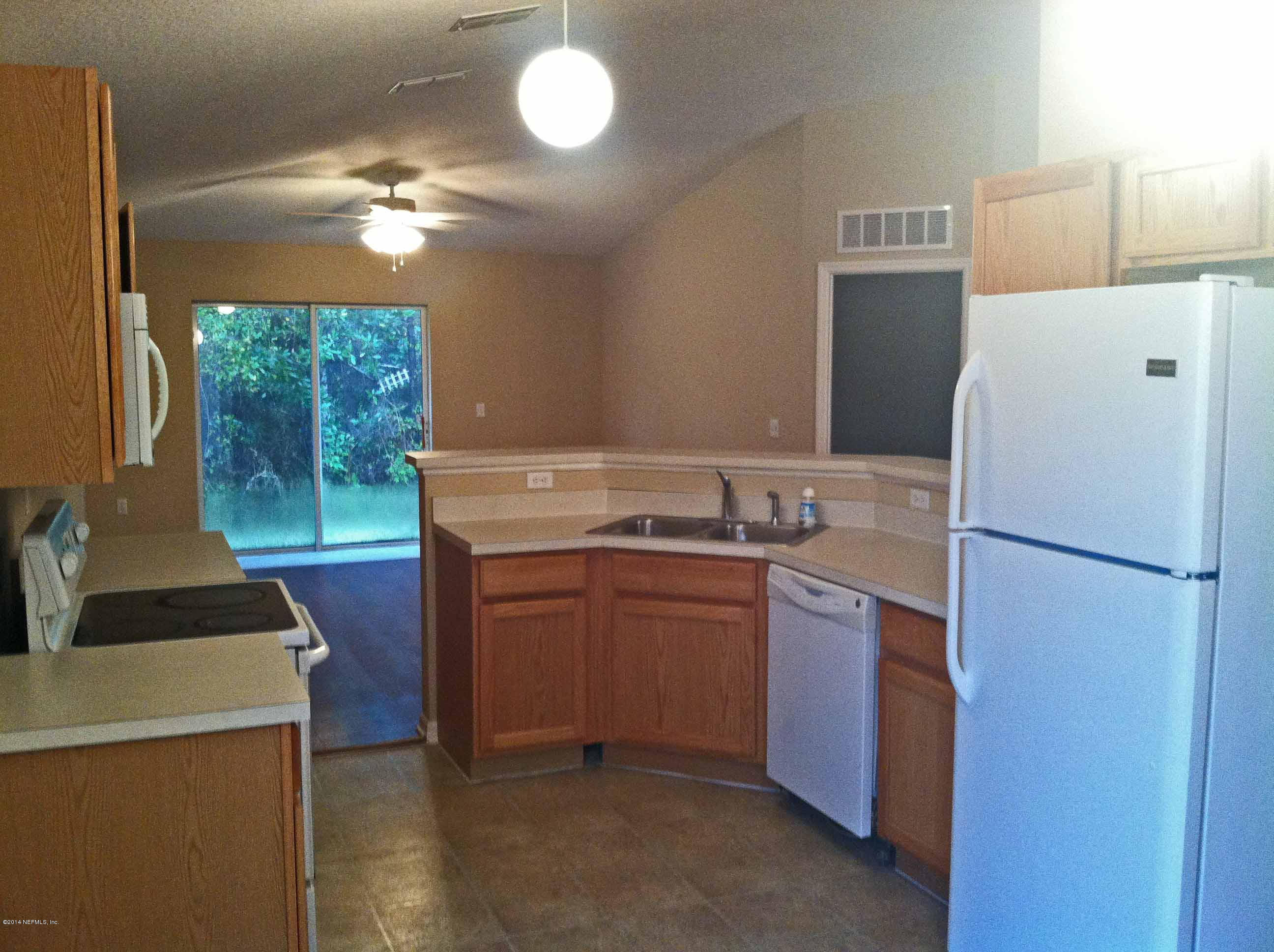 3808 Sand Dollar Road Middleburg, FL 32068 - Photo 4 of 10 Kitchen(2)