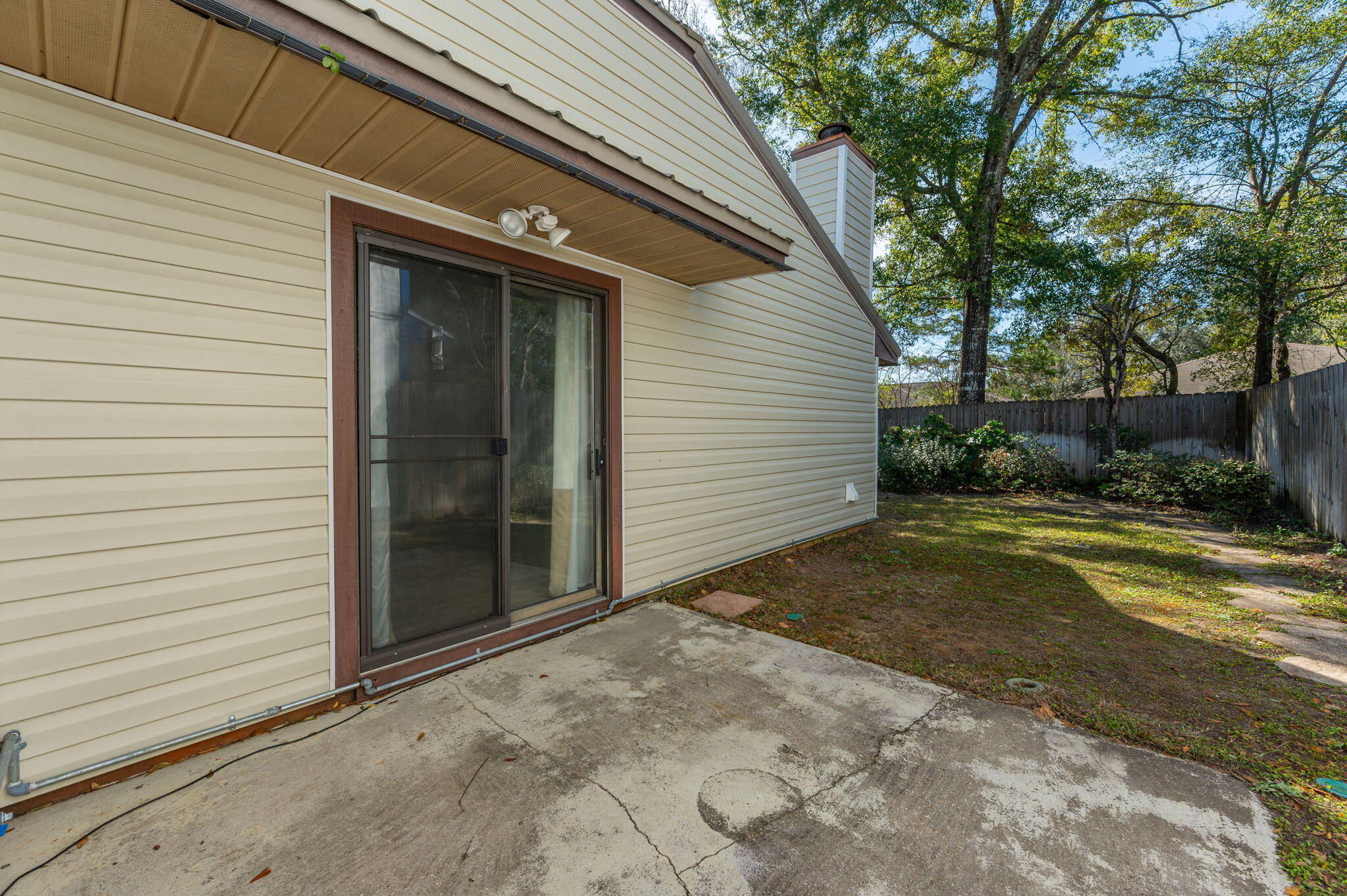 101 Cedar Ridge Way Niceville, FL 32578 - Photo 30 of 33 a view of backyard with large trees