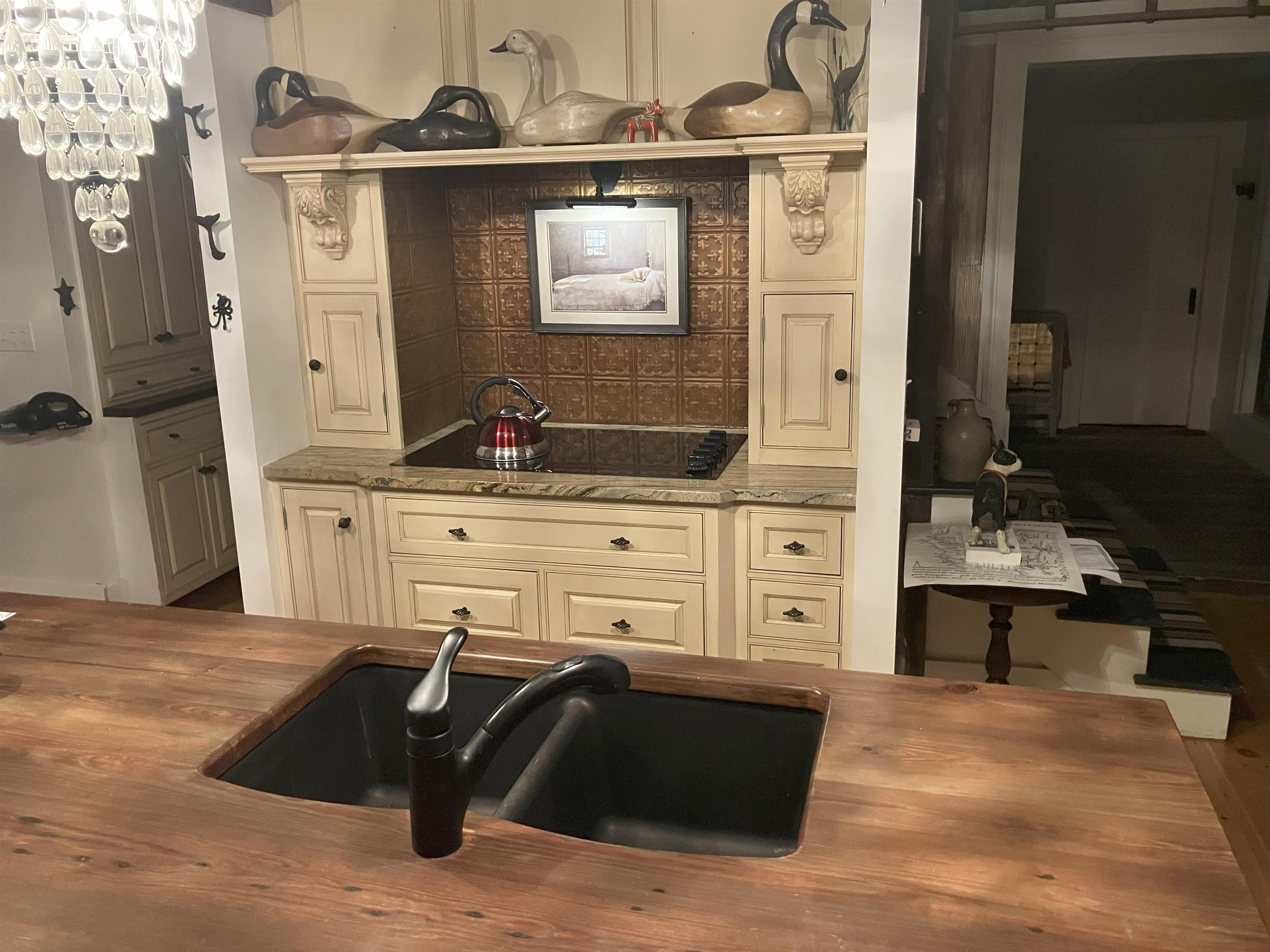 85 College Road Stratham, NH 03885 - Photo 25 of 59