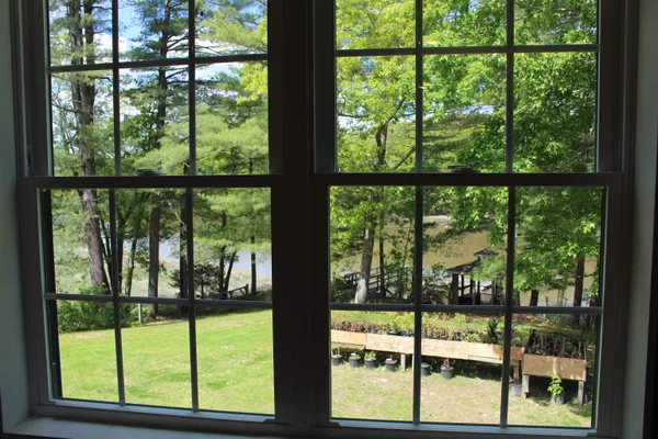 $1,875,000 | 85 College Road, Stratham, NH 03885