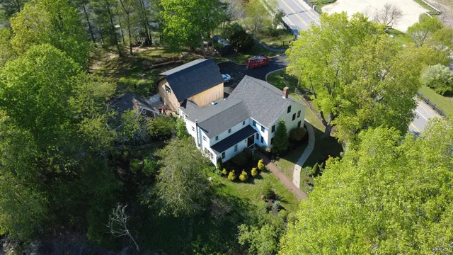 $1,875,000 | 85 College Road, Stratham, NH 03885