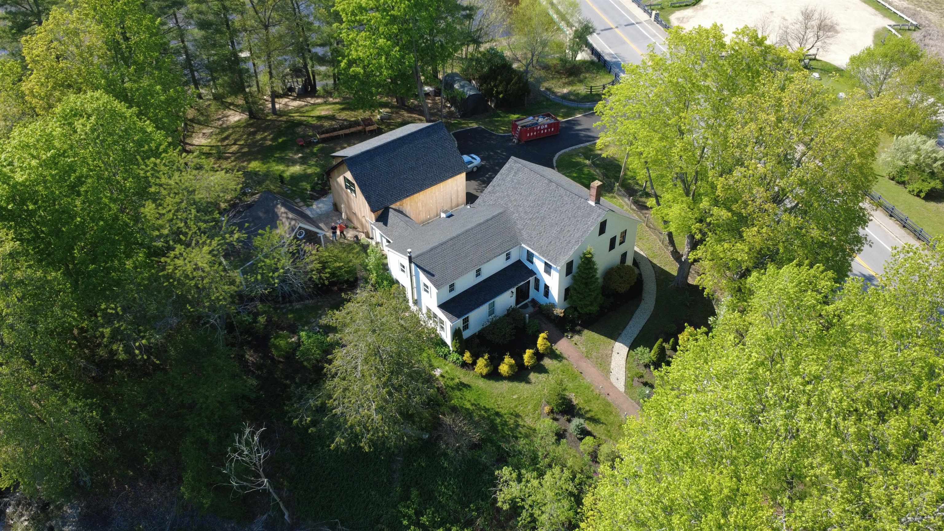 85 College Road Stratham, NH 03885 - Photo 5 of 59