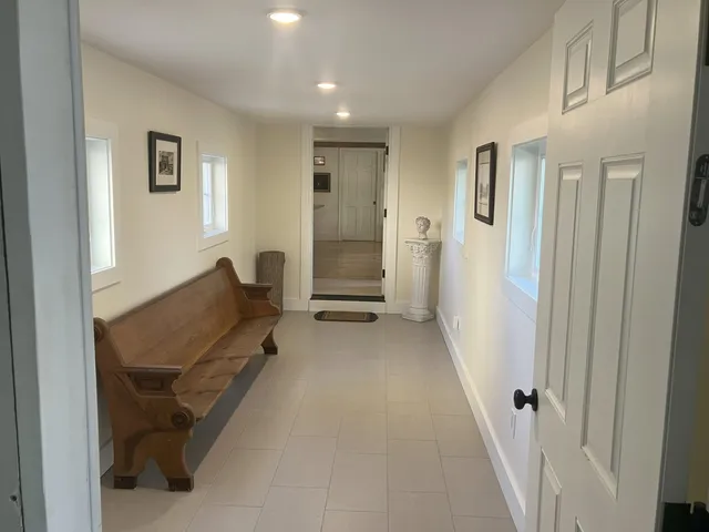 $1,875,000 | 85 College Road, Stratham, NH 03885