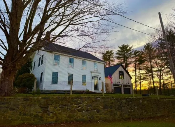 $1,750,000 | 85 College Road, Stratham, NH 03885