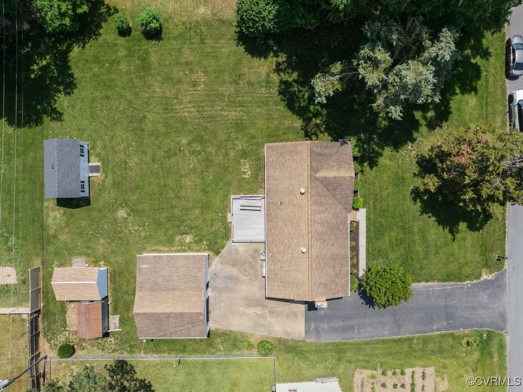 3511 Respess Road Midlothian, VA 23112 - Photo 23 of 40 an aerial view of a house with a yard