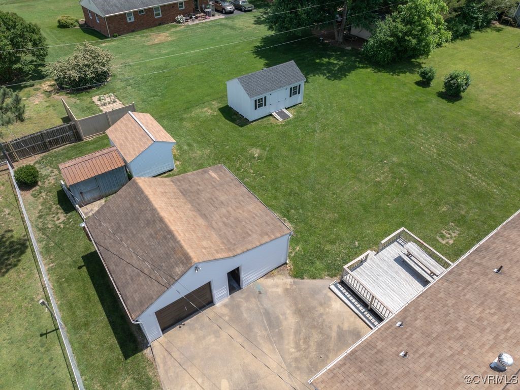 3511 Respess Road Midlothian, VA 23112 - Photo 39 of 40 an aerial view of a house having patio with a yard
