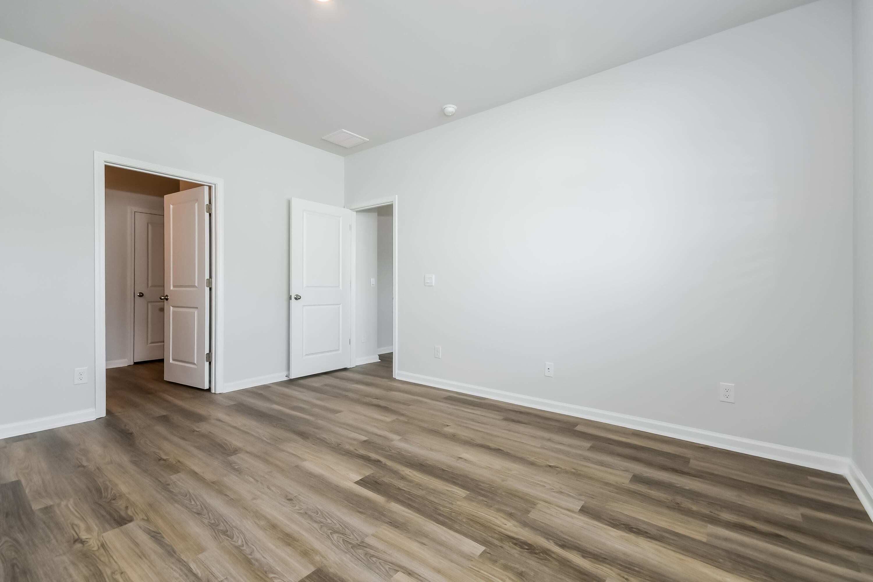 8019 Precious Court Ravenel, SC 29470 - Photo 9 of 21 9-photo-Main-Bedroom-0d10c1b4-f857-4fb3-