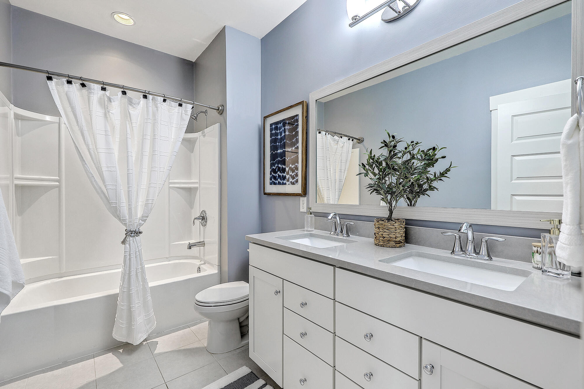 3125 Sturbridge Road Mount Pleasant, SC 29466 - Photo 27 of 57 Second Full Bath