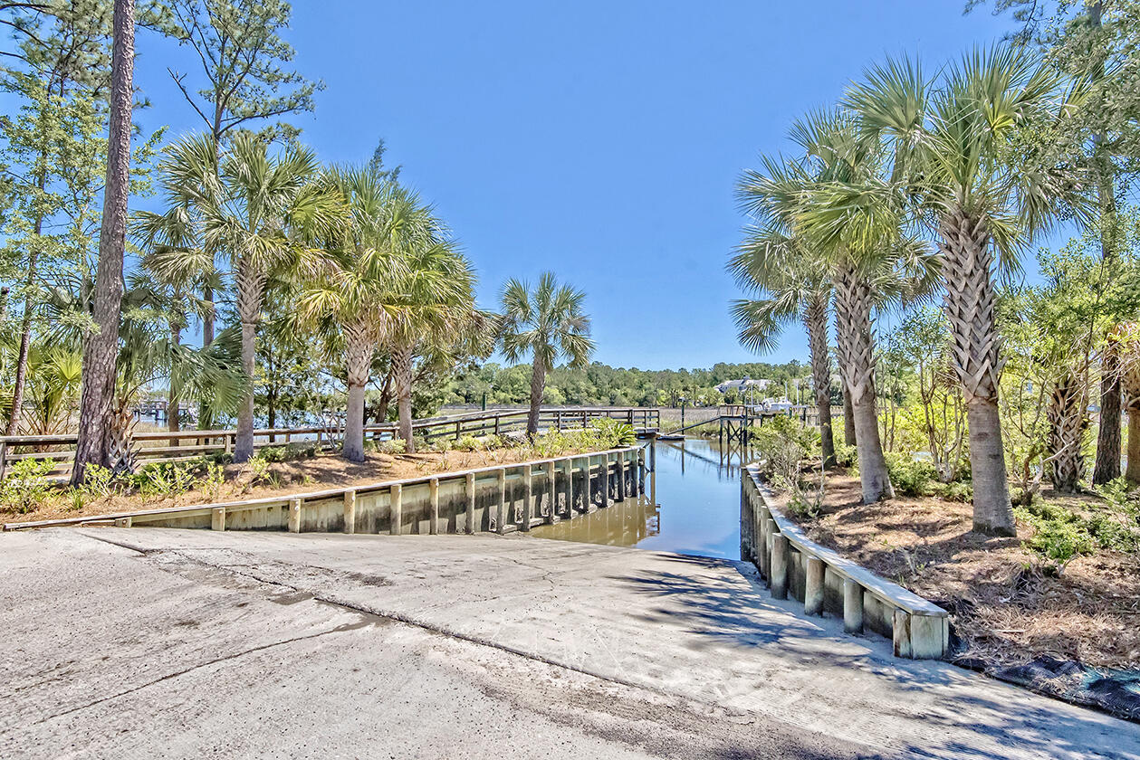 3125 Sturbridge Road Mount Pleasant, SC 29466 - Photo 39 of 57 Amenities