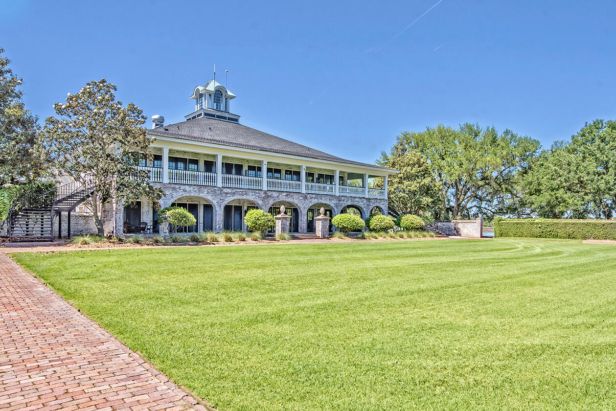 3125 Sturbridge Road Mount Pleasant, SC 29466 - Photo 48 of 57 Amenities