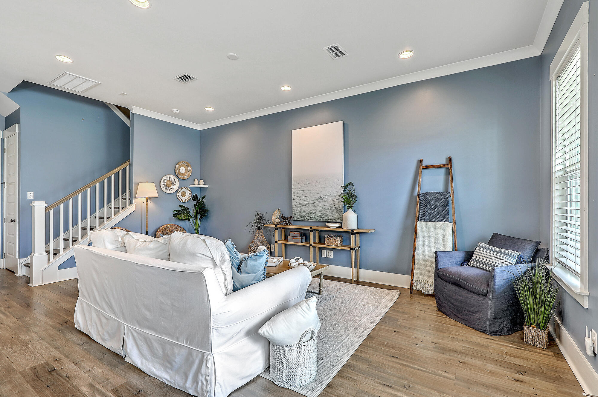 3125 Sturbridge Road Mount Pleasant, SC 29466 - Photo 9 of 57 Living Room