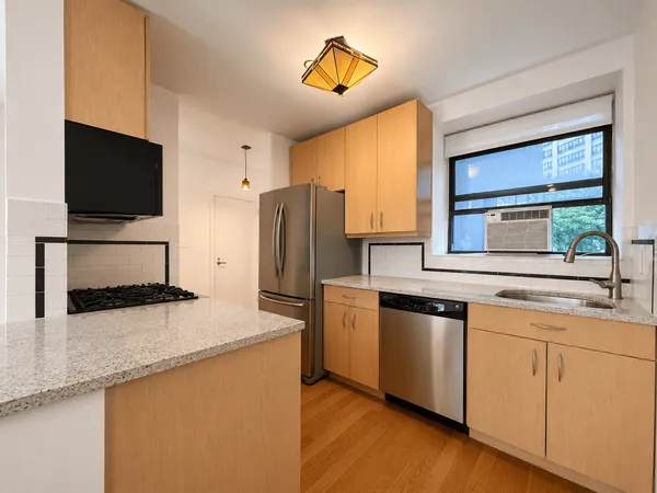 $3,200 | 250 Manhattan Avenue, Unit 1A | Harlem