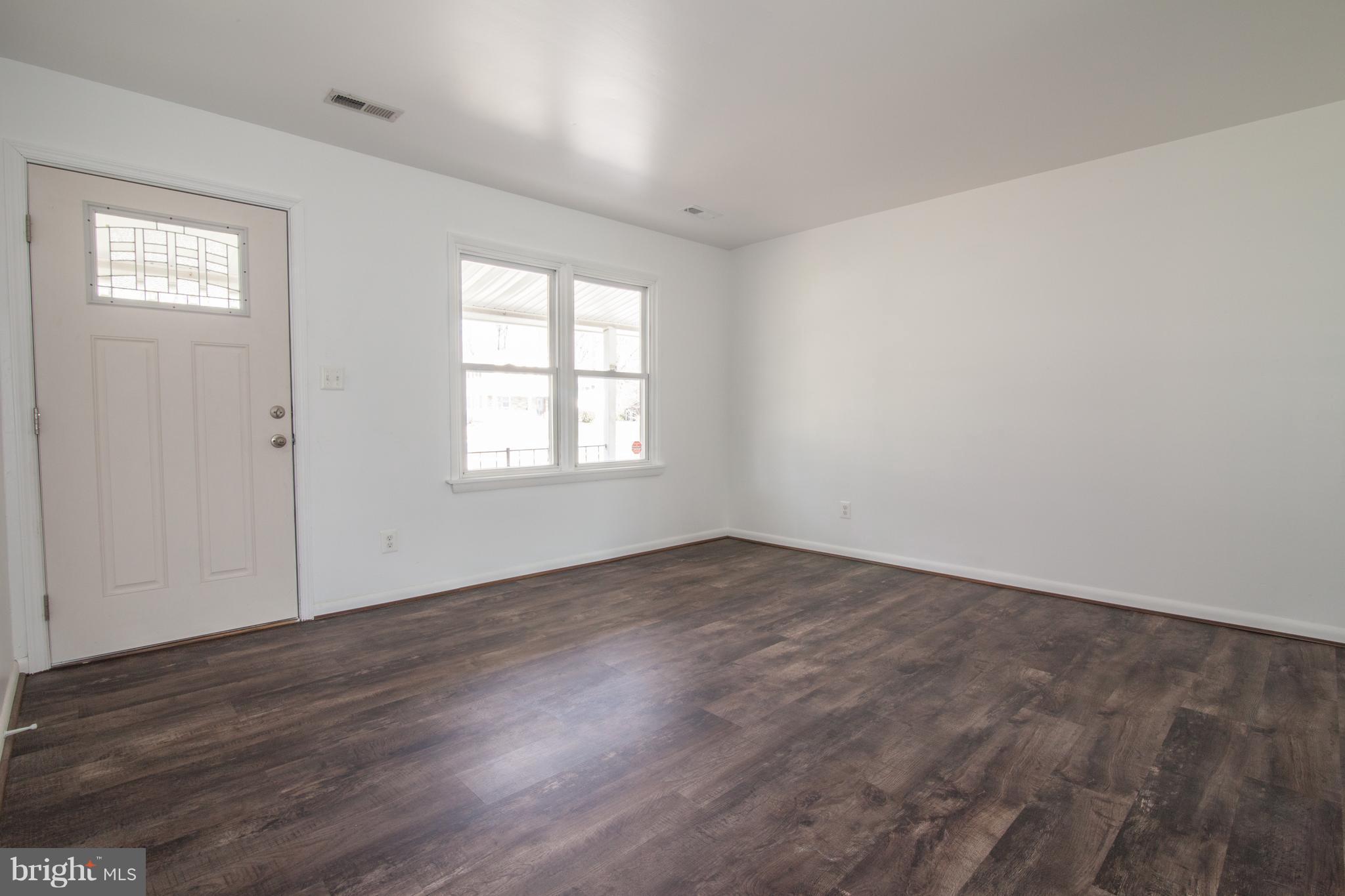 722 Joppa Farm Road Joppa, MD 21085 - Photo 18 of 24 Living Room