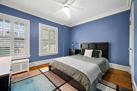 $3,095,000 | 2855 Sheridan Place, Evanston, IL 60201