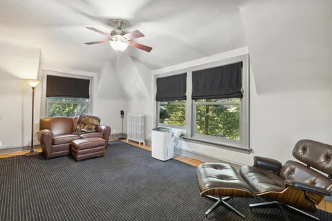 $3,095,000 | 2855 Sheridan Place, Evanston, IL 60201