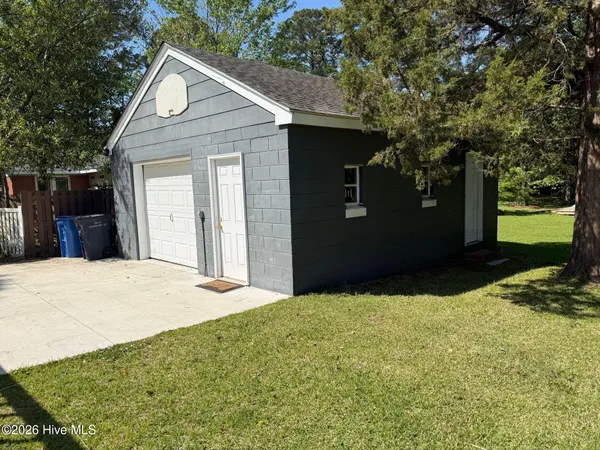 $1,650 | 5 Warlick Street, Jacksonville, NC 28540