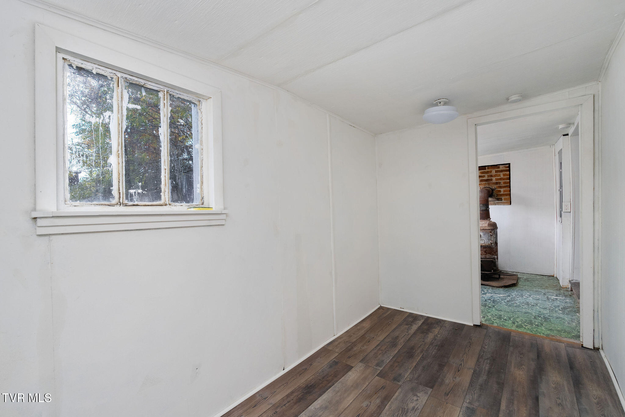 1802 Winchester Road Shady Valley, TN 37688 - Photo 15 of 40 DSC04782