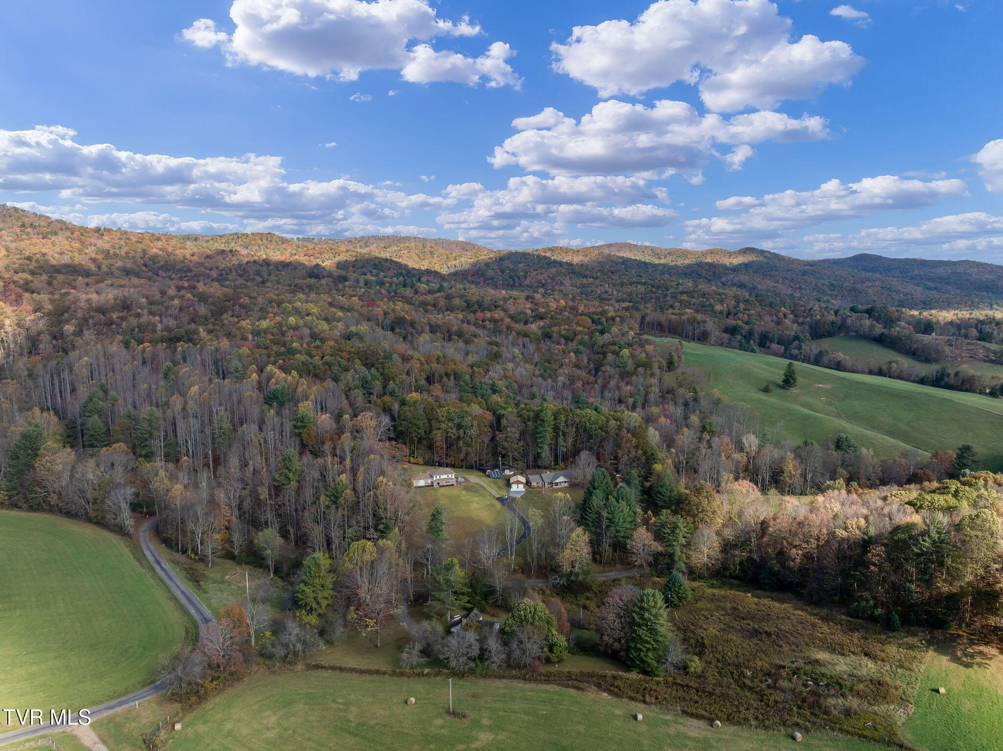 1802 Winchester Road Shady Valley, TN 37688 - Photo 40 of 40 DJI_0264