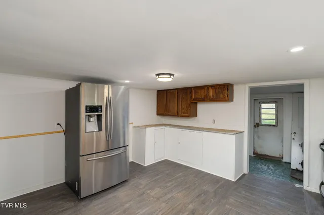 $264,900 | 1802 Winchester Road, Shady Valley, TN 37688