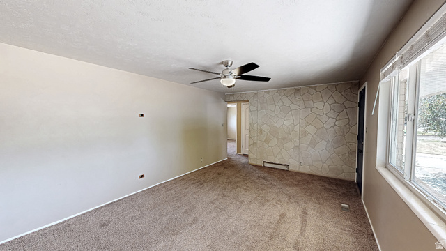 831 East Canyon Road Spanish Fork, UT 84660 - Photo 4 of 34