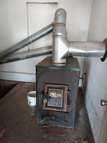 $92,000 | 236 Katahdin Avenue, Millinocket, ME 04462