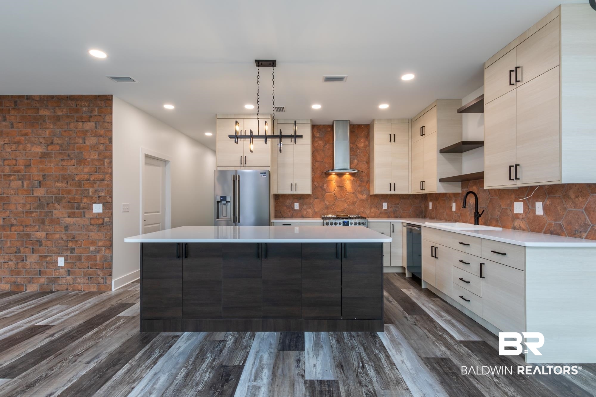 5303 Pine Road Orange Beach, AL 36561 - Photo 11 of 45 Kitchen