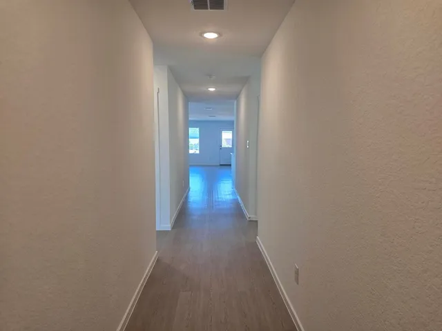 $2,400 | 3214 Glacier Bluff, Kerrville, TX 78028