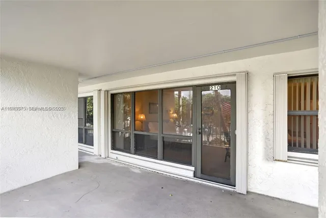 a view of a multi story building