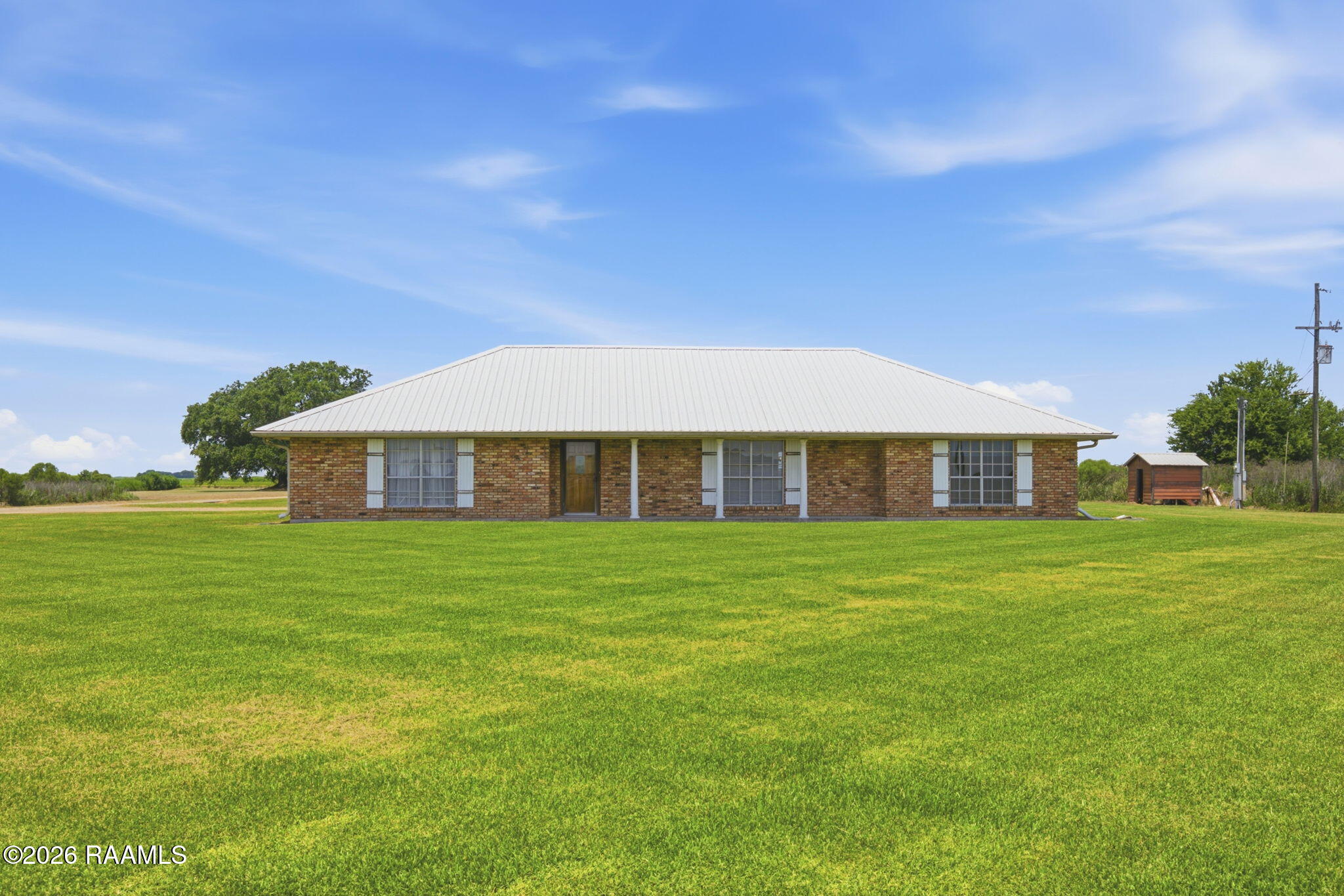 7228 Ellie Benoit Road Gueydan, LA 70542 - Photo 1 of 22 Front view