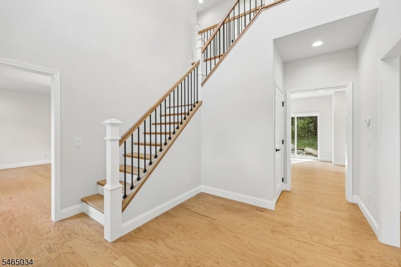 83-111 Beaver Run Road Hamburg, NJ 07419 - Photo 3 of 25 Gallery Image 3