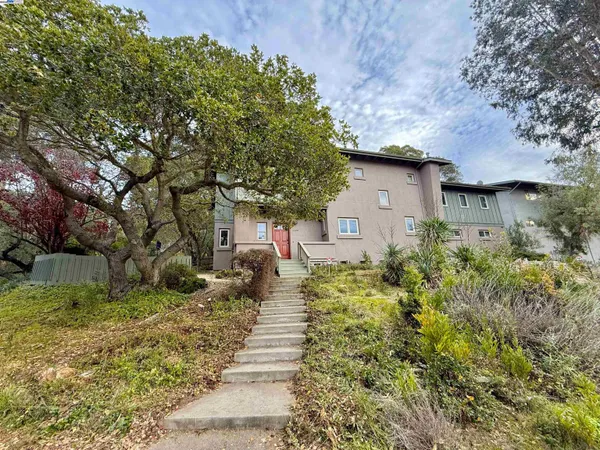 $1,390,000 | 4400 St Andrews Road, Oakland, CA 94605
