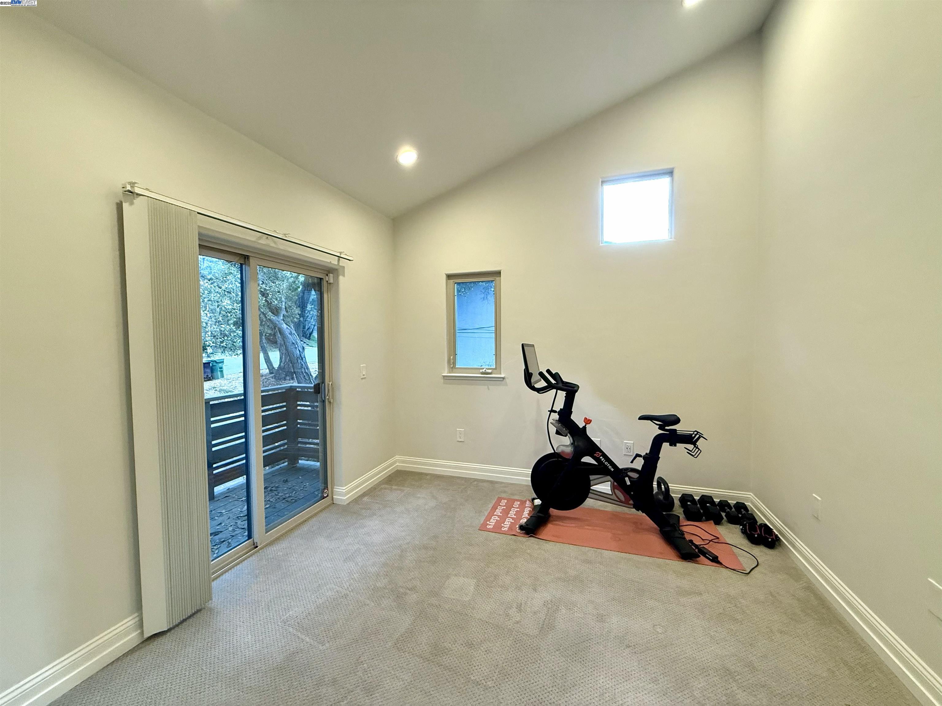 4400 St Andrews Road Oakland, CA 94605 - Photo 18 of 30