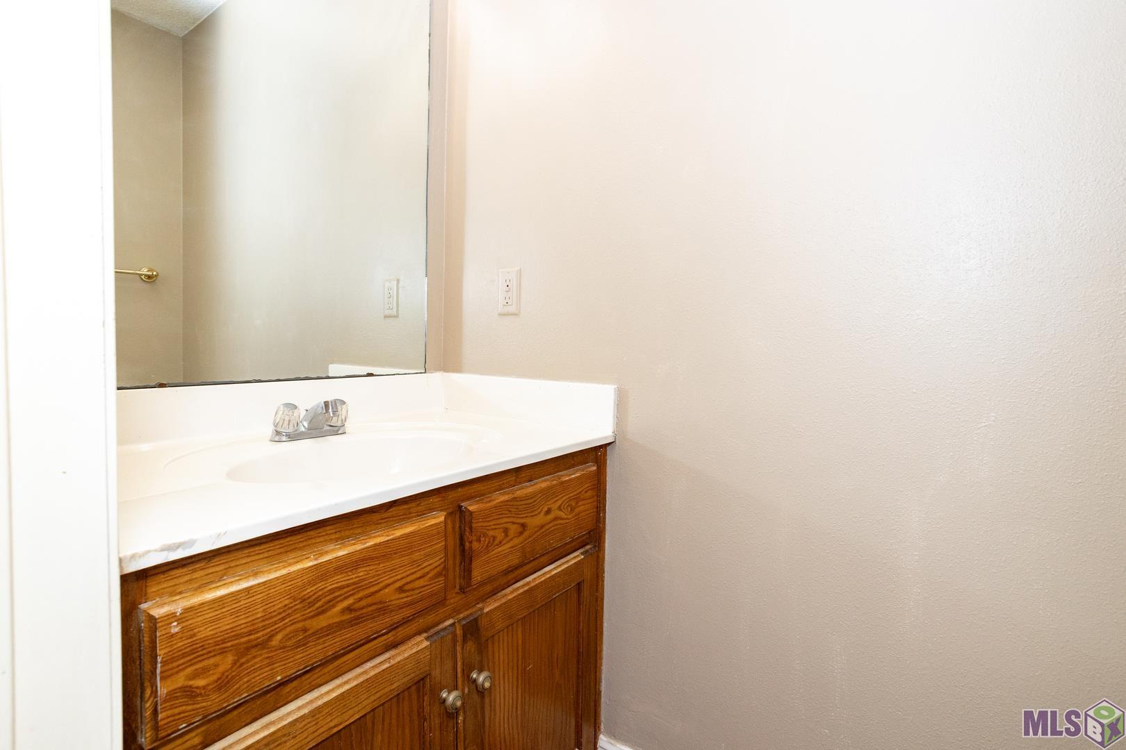 2545 Fairgate Drive Baton Rouge, LA 70816 - Photo 13 of 25 Gallery Image 13