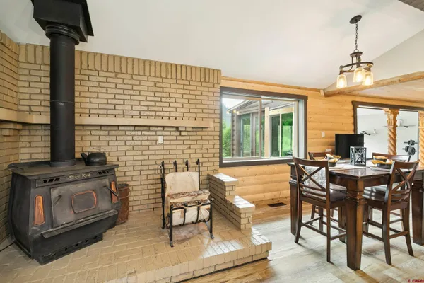 a view of a livingroom with furniture