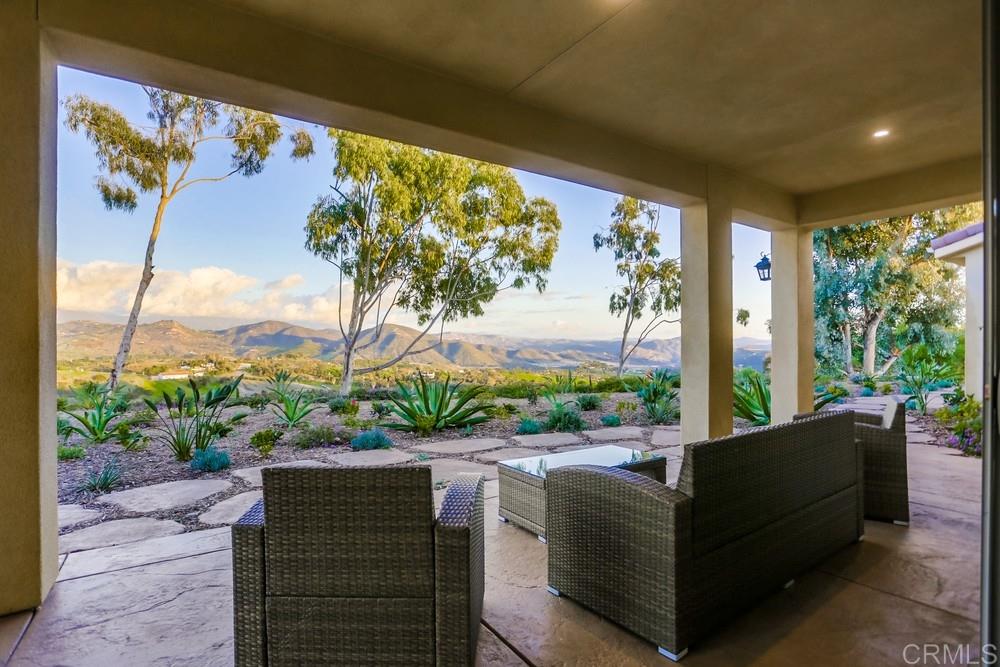 3562 Yucca Way Fallbrook, CA 92028 - Photo 21 of 25 Gallery Image 21