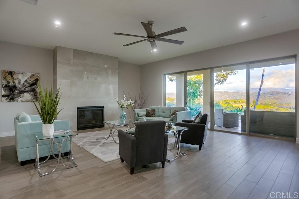 3562 Yucca Way Fallbrook, CA 92028 - Photo 9 of 25 Gallery Image 9