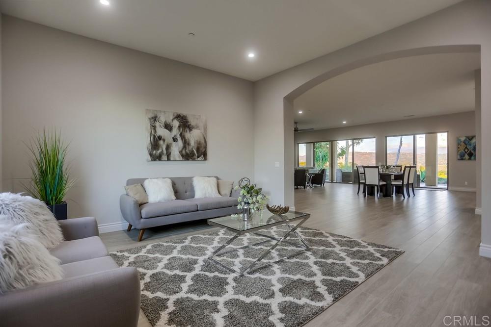 3562 Yucca Way Fallbrook, CA 92028 - Photo 10 of 25 Gallery Image 10