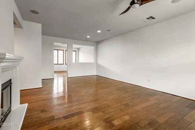 $3,700 | 203 Via Antonio, Thousand Oaks, CA 91320