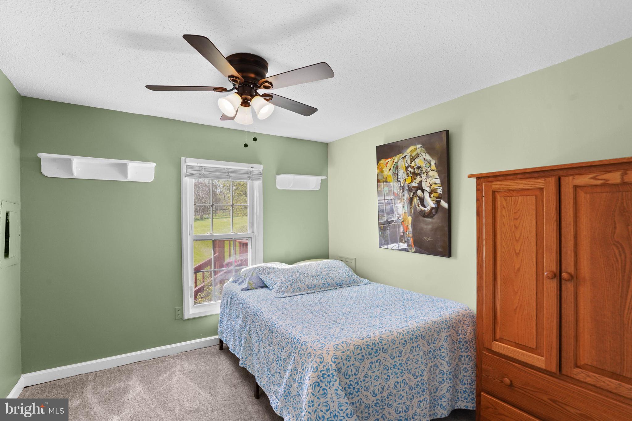 15775 Mt Calvert Road Upper Marlboro, MD 20772 - Photo 27 of 58 Third bedroom