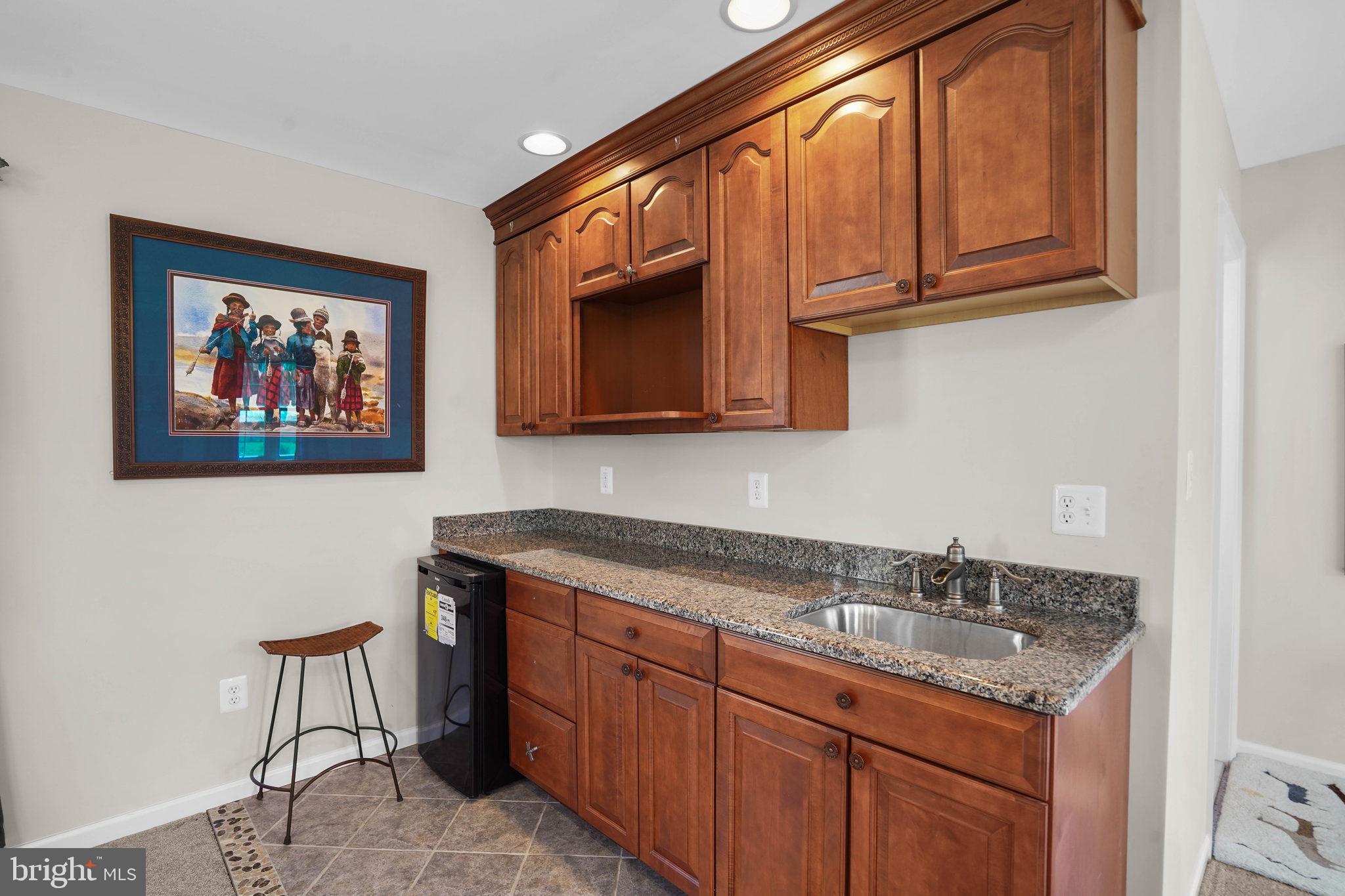 15775 Mt Calvert Road Upper Marlboro, MD 20772 - Photo 36 of 58 Wet bar & mini fridge in In-law