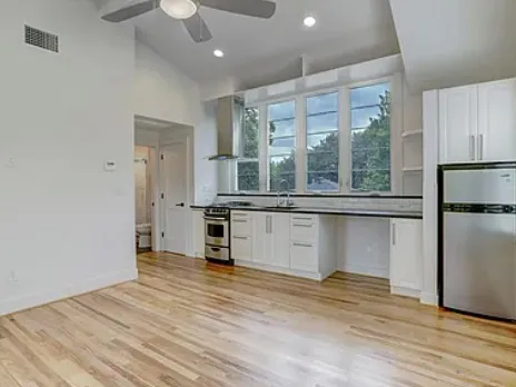 $1,850 | 4518 Red River Street, Unit B, Austin, TX 78751