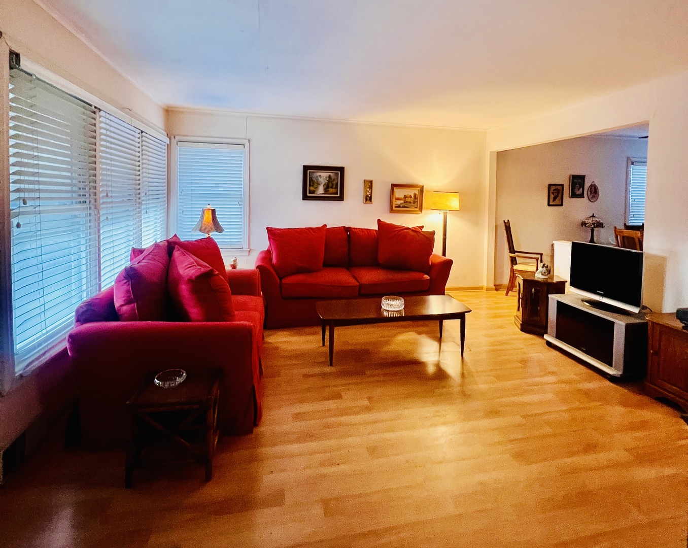 5021 North Rutherford Avenue Chicago, IL 60656 - Photo 3 of 22 Gallery Image 3