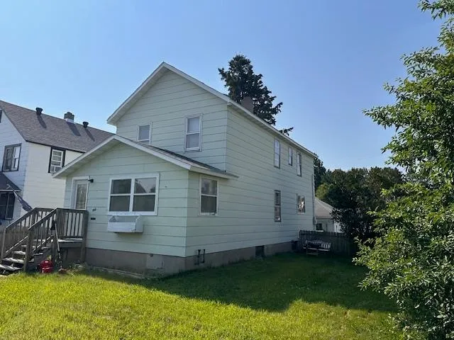 $160,000 | 840 East Chapman Street, Ely, MN 55731