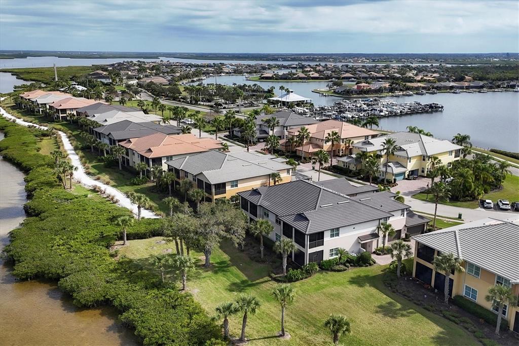 1226 Riverscape Street Bradenton, FL 34208 - Photo 38 of 56